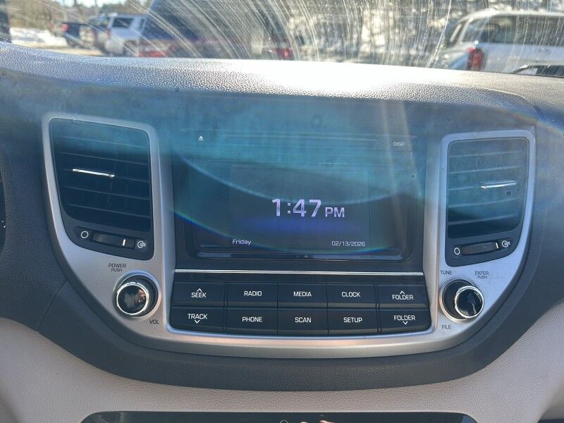 2018 Hyundai Tucson SE - LOCAL TRADE - GOOD SERVICE HISTORY Whitinsville MA