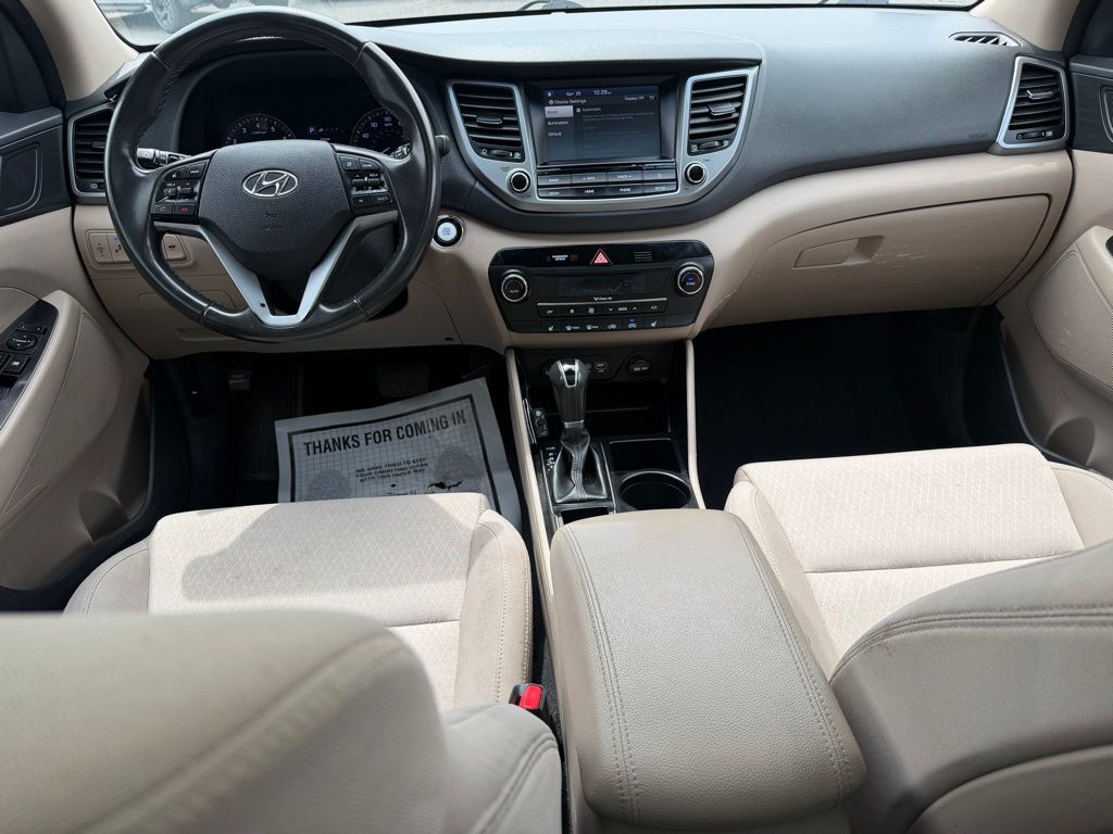 2018 Hyundai Tucson Value Orange MA