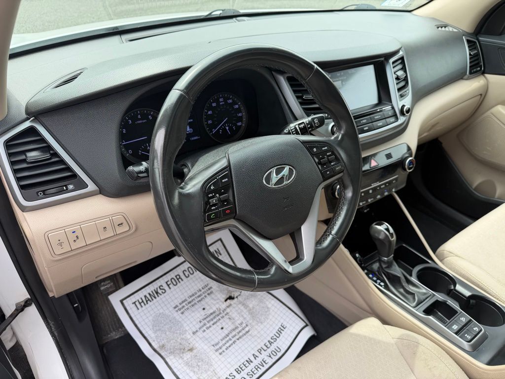 2018 Hyundai Tucson Value Orange MA