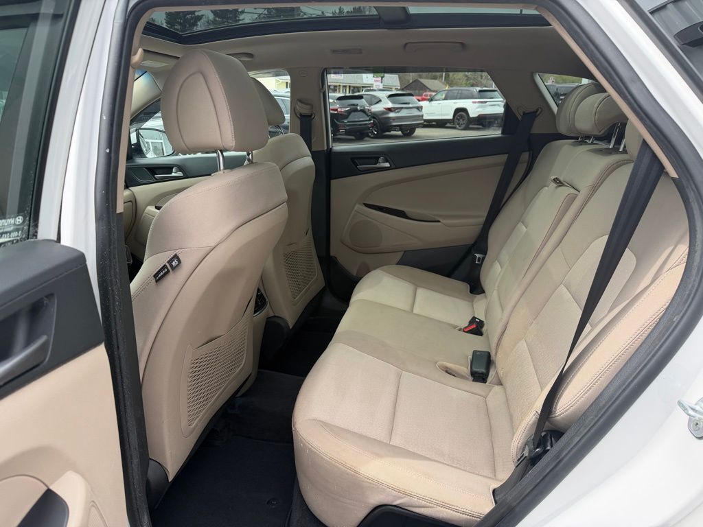 2018 Hyundai Tucson Value Orange MA