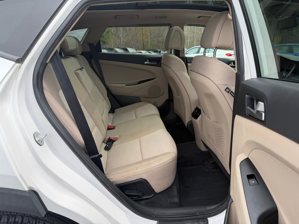 2018 Hyundai Tucson Value Orange MA