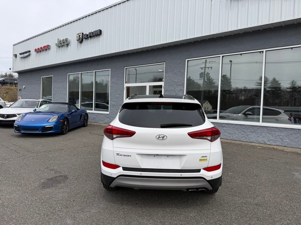 2018 Hyundai Tucson Value Orange MA