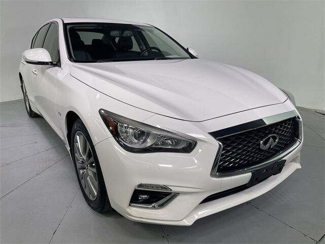 2018 INFINITI Q50 2.0t LUXE