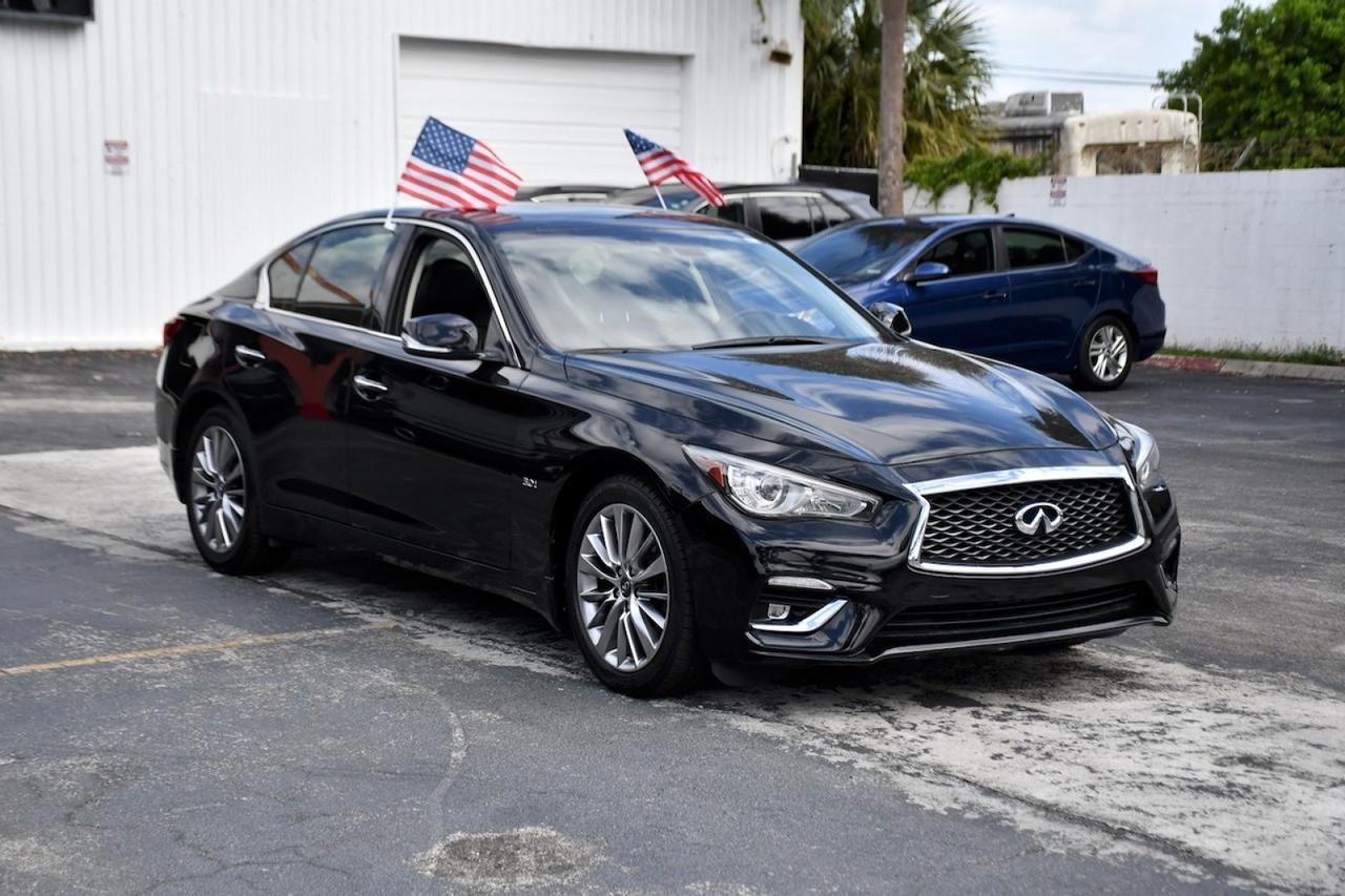 2018 INFINITI Q50 3.0t LUXE