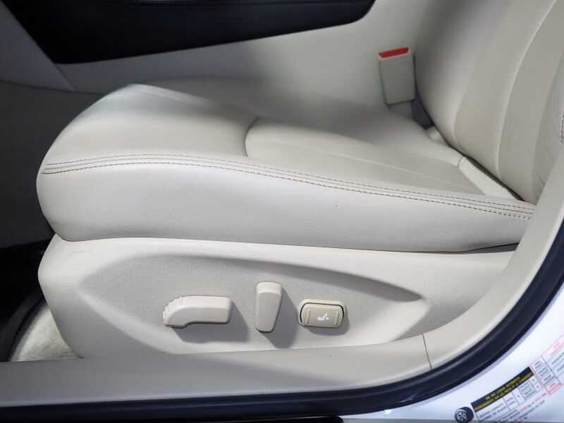2018 INFINITI Q50 3.0t LUXE *NAVIGATION, SAFETY ALERTS, 360 VIEW CAMERAS, COLOR TOUCHSCREEN, MOONROOF, HEATED SEATS/STEERING, REMOTE START, KEYLESS ENTRY, BLUETOOTH PHONE & AUDIO Round Rock TX