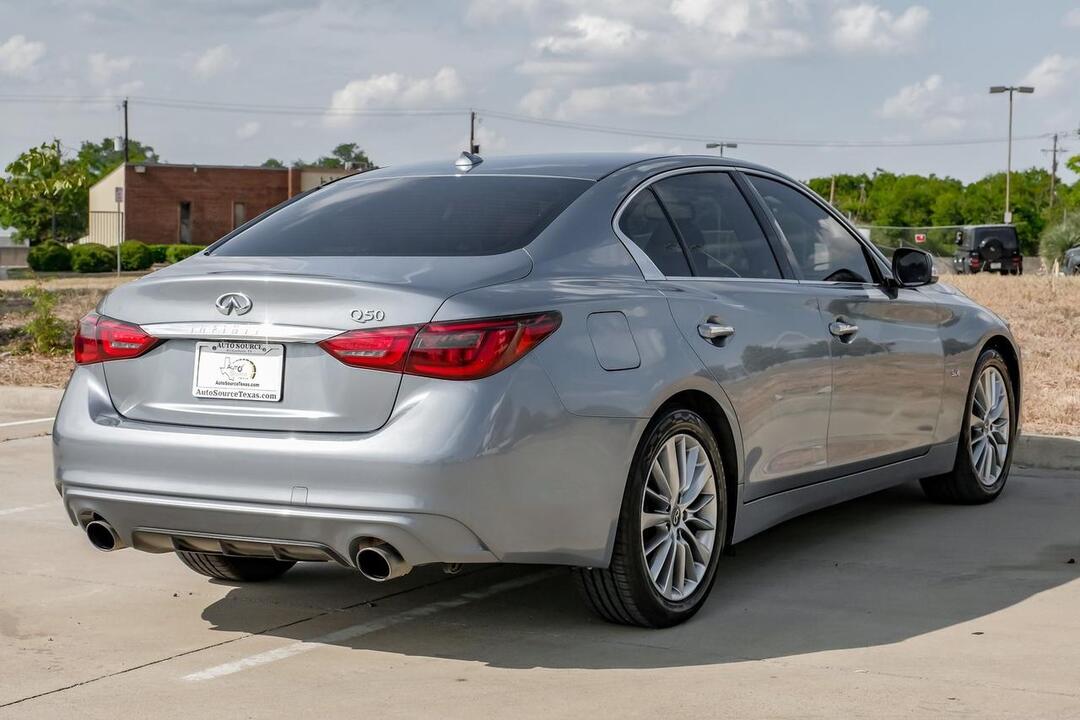 2018 Infiniti Q50 3.0t LUXE photo 58