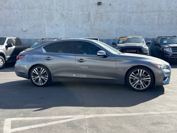 2018 INFINITI Q50 Hybrid LUXE