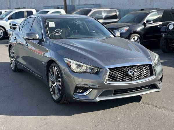 2018 INFINITI Q50 Hybrid LUXE