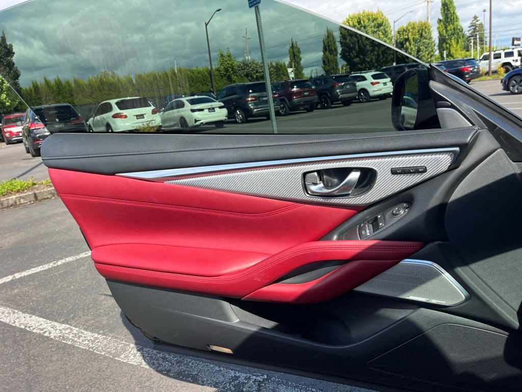 2018 INFINITI Q60 Red Sport 400 OR
