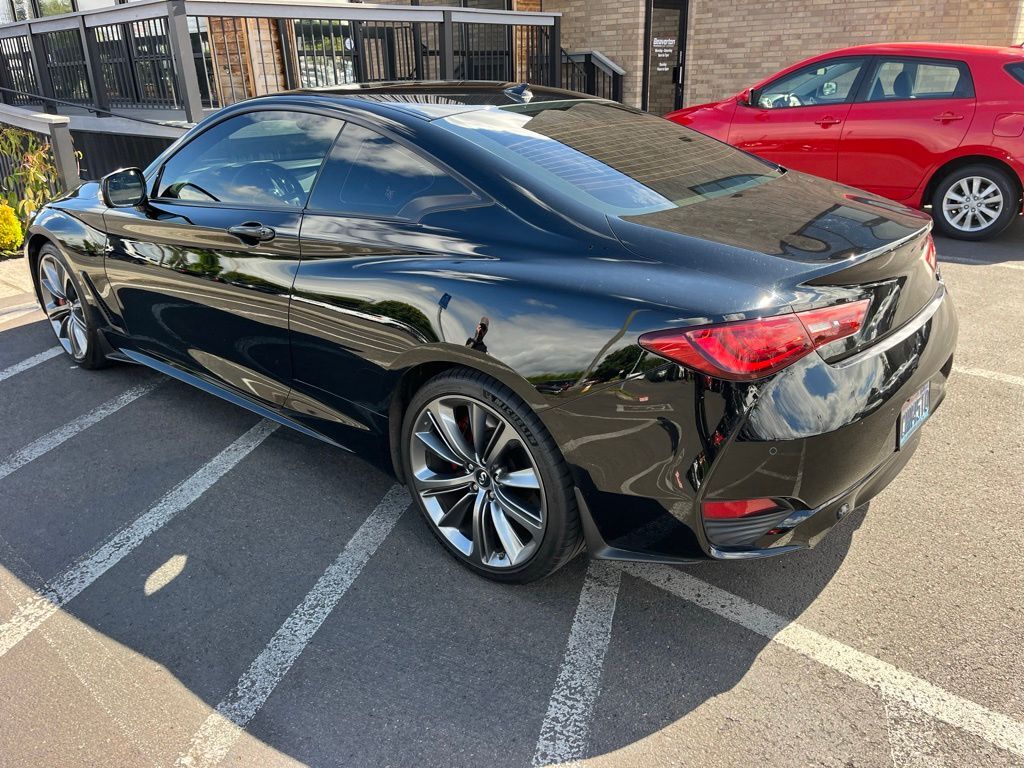 2018 INFINITI Q60 Red Sport 400 OR