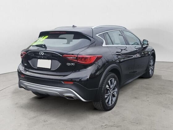 2018 INFINITI QX30 BASE; PREMIUM Kansas City MO