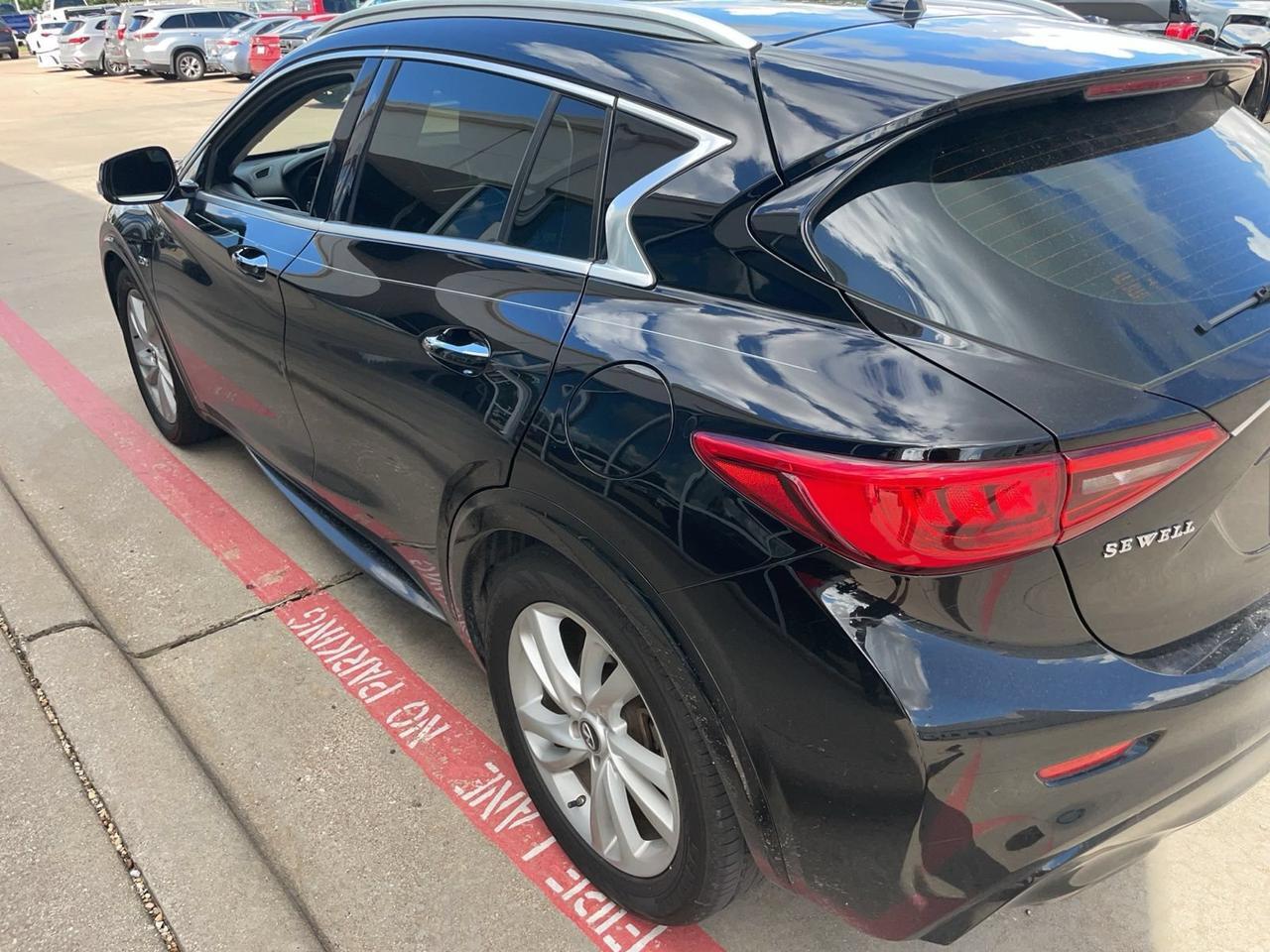 2018 INFINITI QX30 LUXE Hurst TX