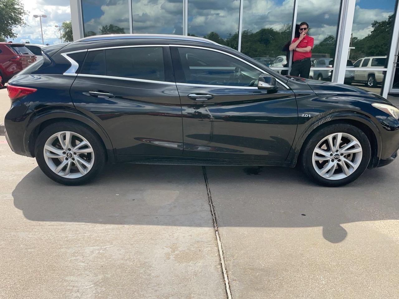 2018 INFINITI QX30 LUXE Hurst TX