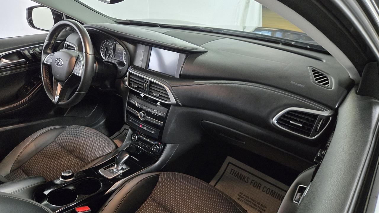 2018 INFINITI QX30 LUXE Jersey City NJ