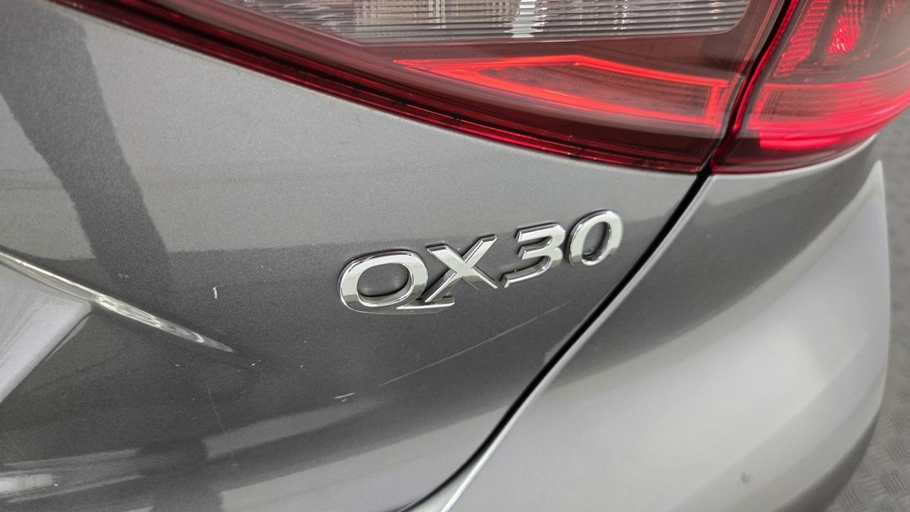 2018 INFINITI QX30 LUXE Jersey City NJ