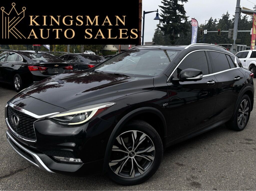 2018 INFINITI QX30 LUXURY