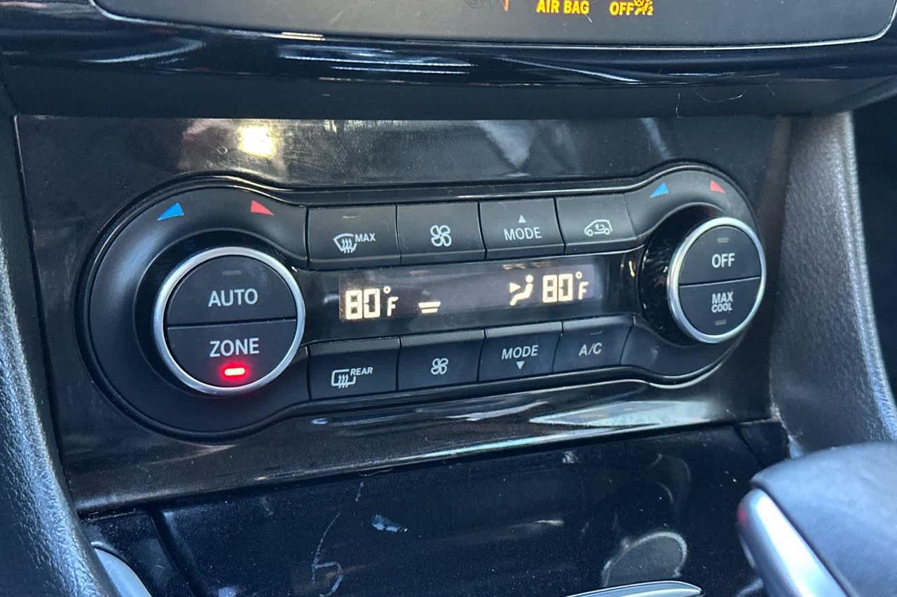 2018 INFINITI QX30 Luxury Roseville CA