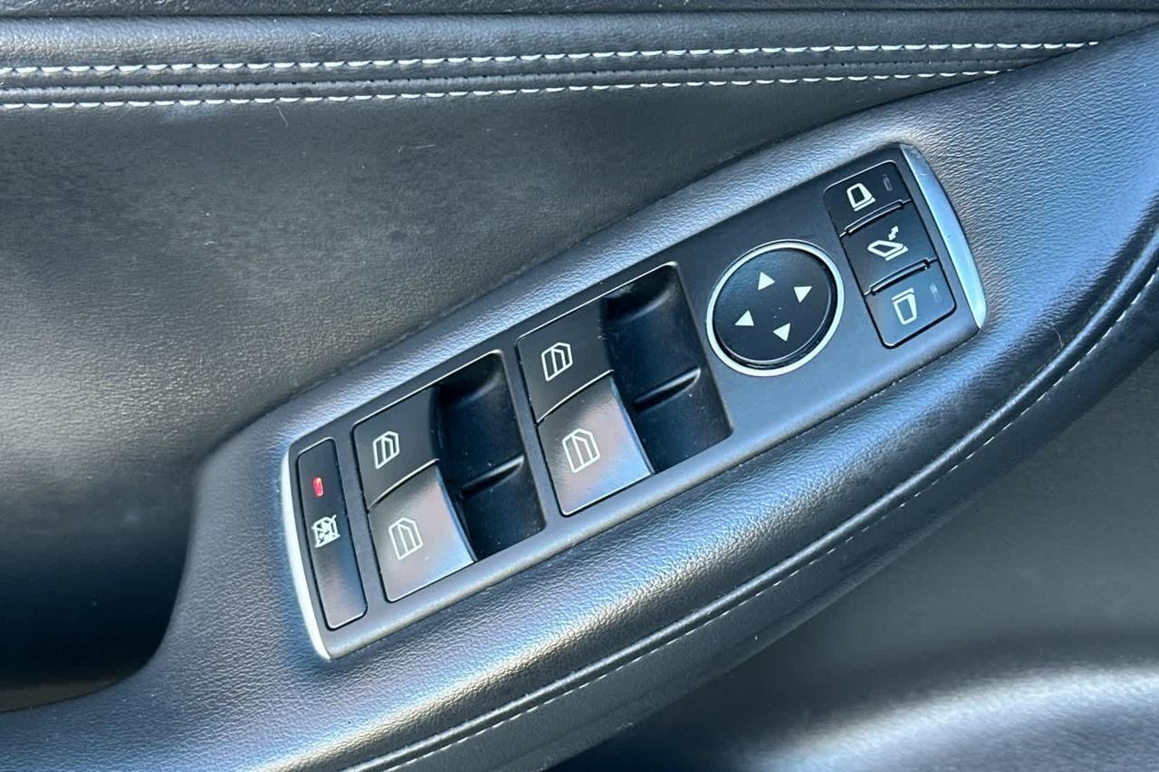 2018 INFINITI QX30 Luxury Roseville CA