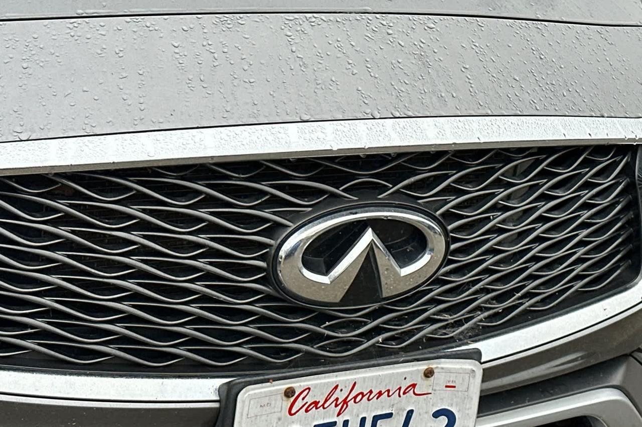 2018 INFINITI QX30 Luxury Roseville CA