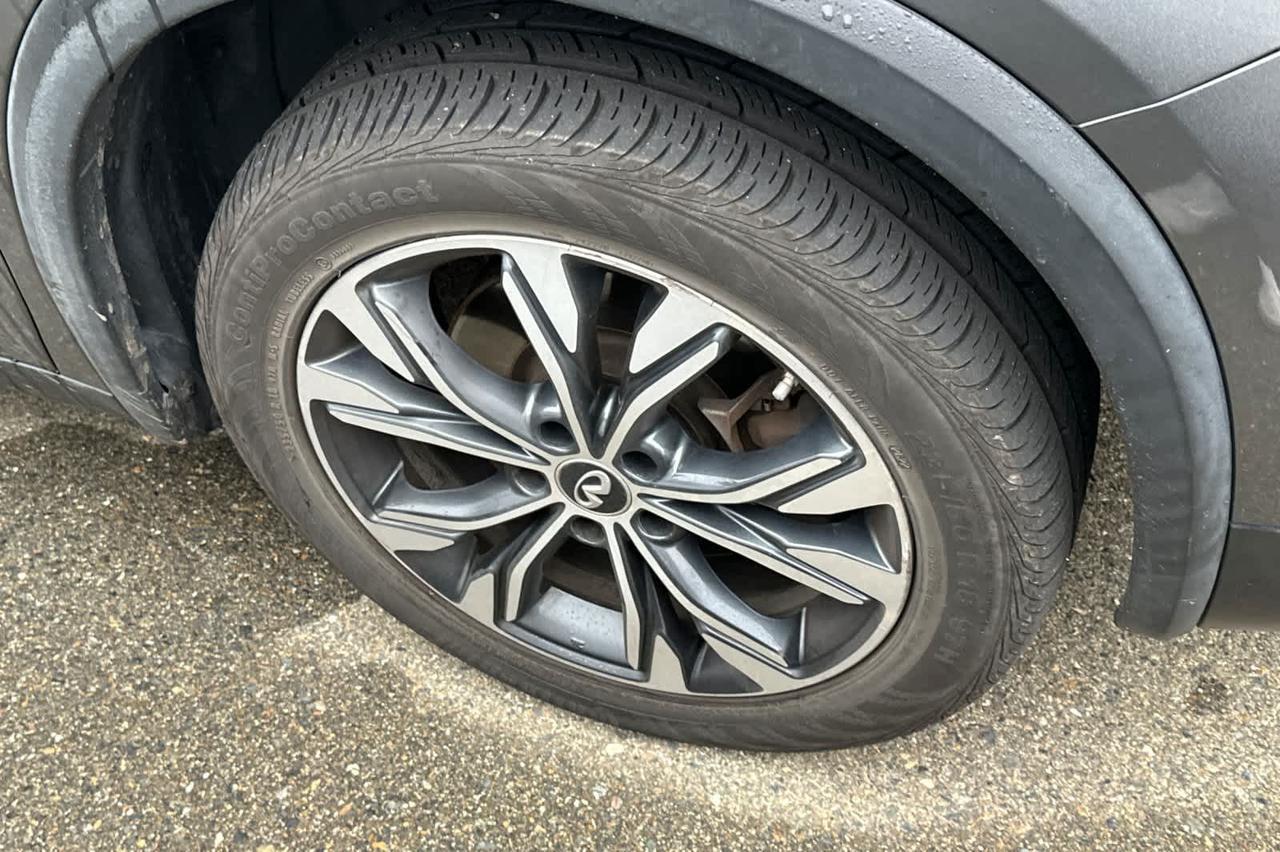 2018 INFINITI QX30 Luxury Roseville CA