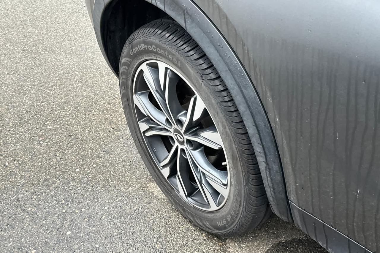 2018 INFINITI QX30 Luxury Roseville CA