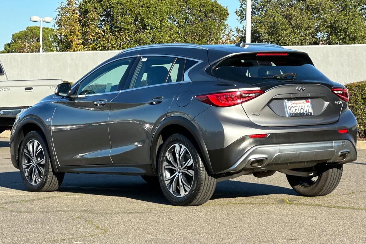 2018 INFINITI QX30 Luxury Roseville CA