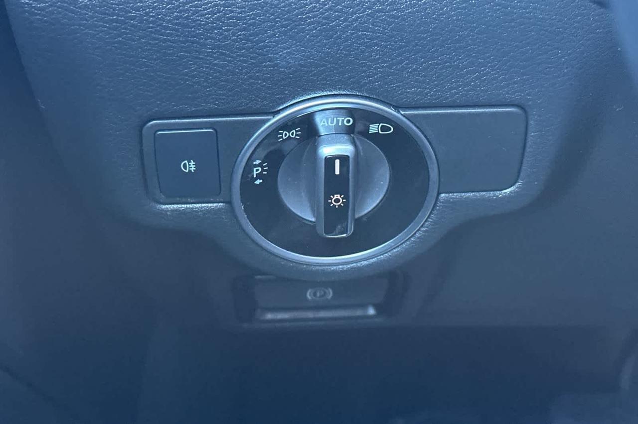 2018 INFINITI QX30 Luxury Roseville CA