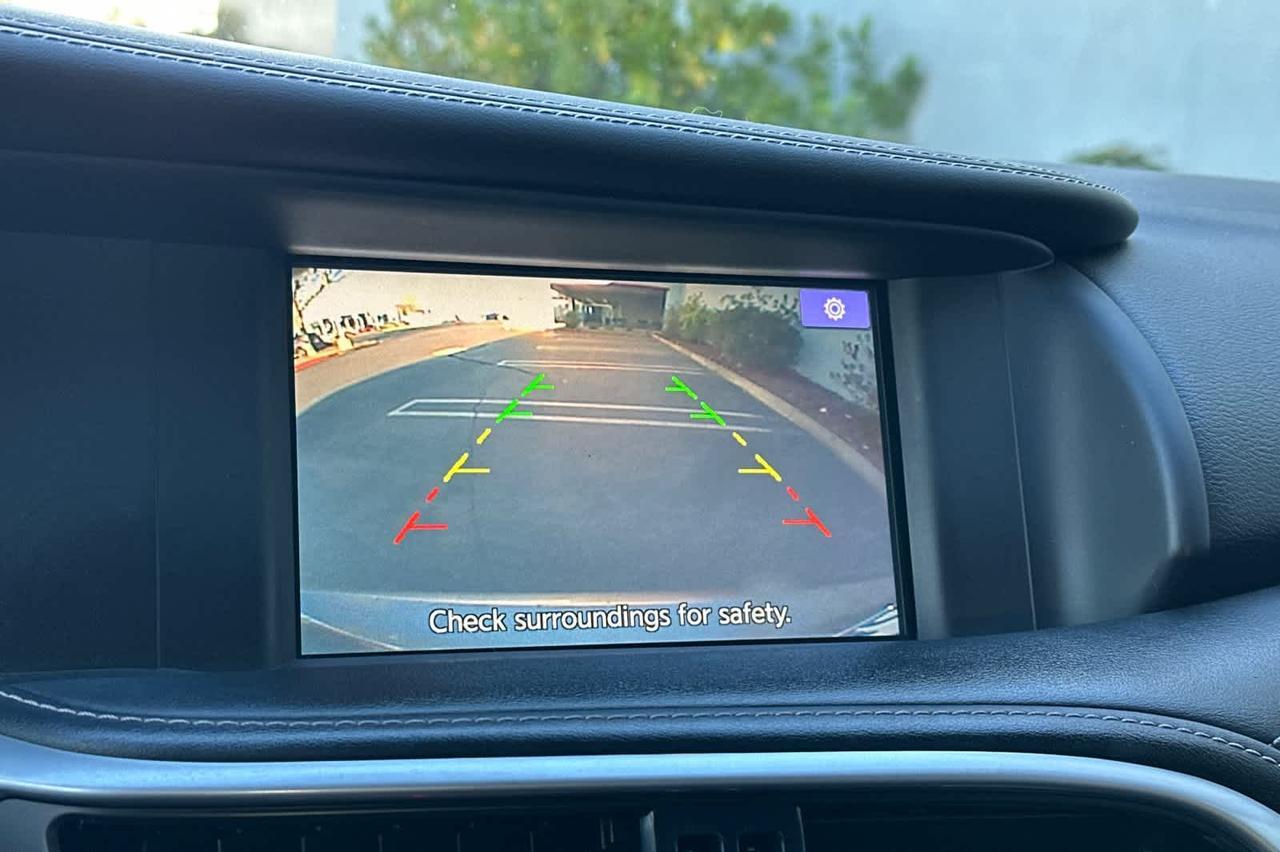 2018 INFINITI QX30 Luxury Roseville CA