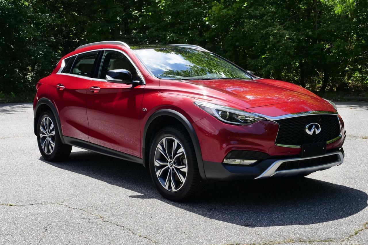 2018 INFINITI QX30 Premium AWD / Pano Sunroof / Heated Front Seats! Lincolnton NC