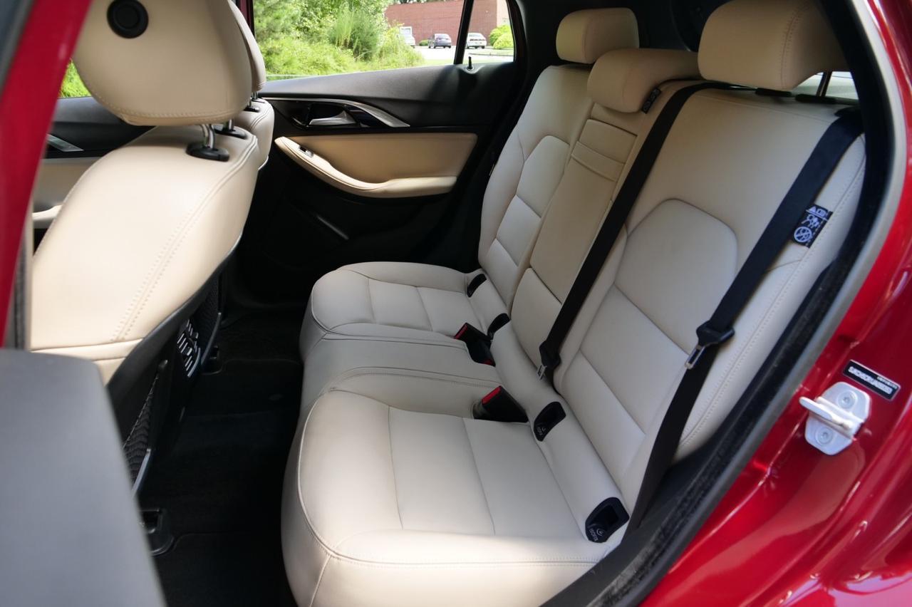 2018 INFINITI QX30 Premium AWD / Pano Sunroof / Heated Front Seats! Lincolnton NC
