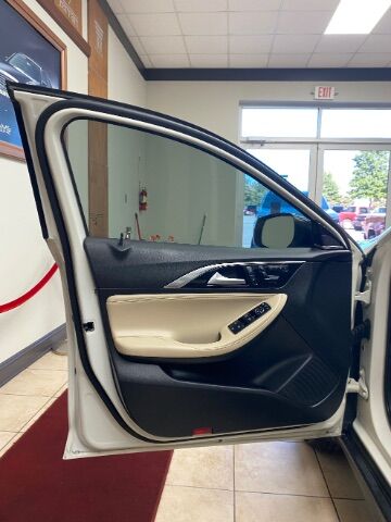 2018 INFINITI QX30 Premium Charlotte NC