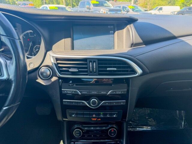 2018 INFINITI QX30 Premium Conover NC