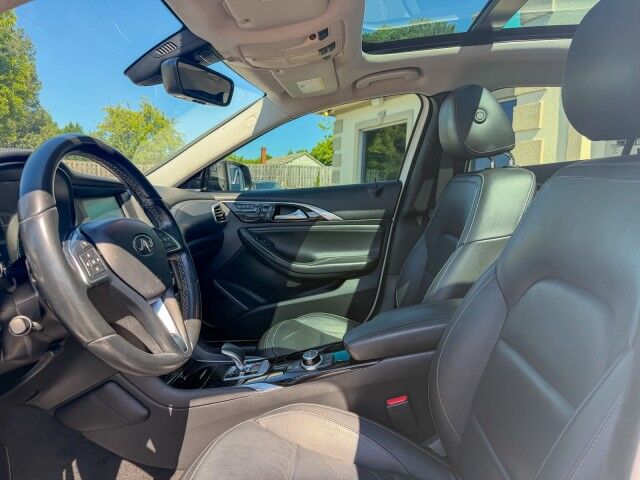 2018 INFINITI QX30 Premium Conover NC