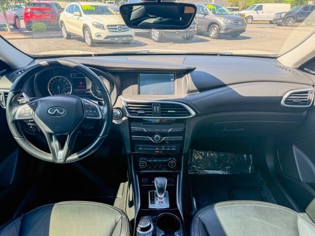 2018 INFINITI QX30 Premium Conover NC