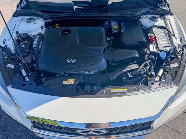 2018 INFINITI QX30 Premium Conover NC