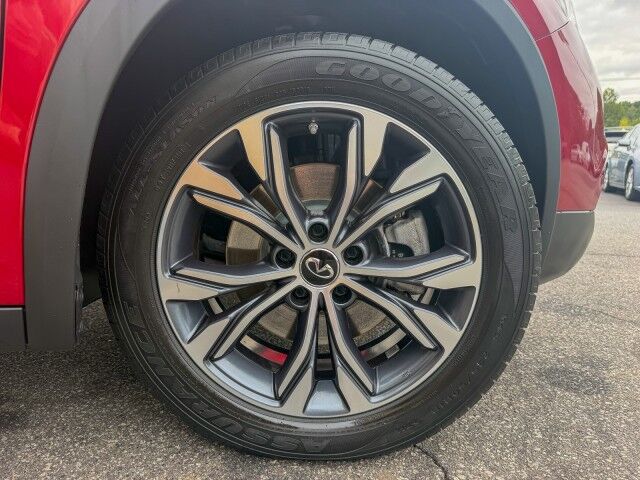 2018 INFINITI QX30 Premium Conover NC