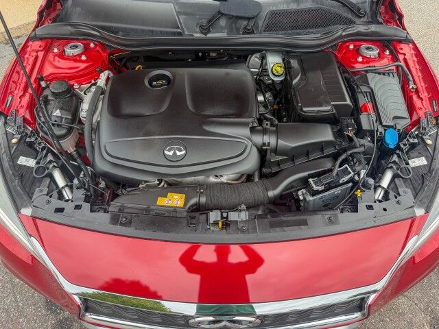 2018 INFINITI QX30 Premium Conover NC