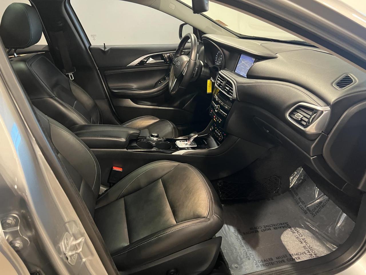 2018 INFINITI QX30 Premium Parker CO