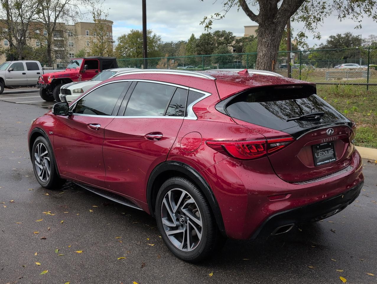 2018 INFINITI QX30 Premium