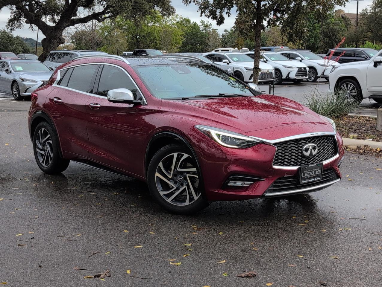 2018 INFINITI QX30 Premium
