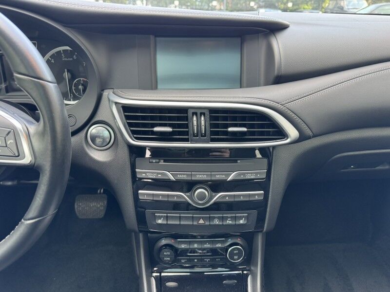 2018 INFINITI QX30 Premium Willow Grove PA