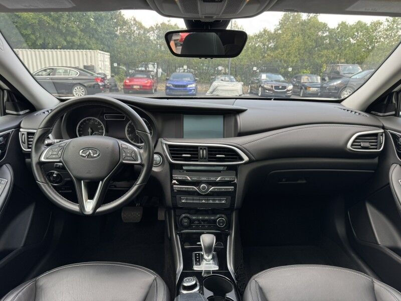 2018 INFINITI QX30 Premium Willow Grove PA