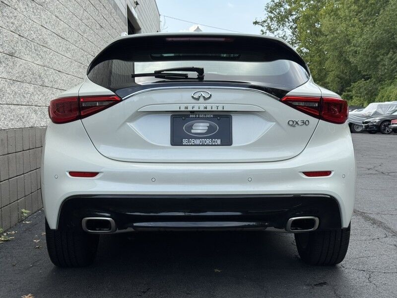 2018 INFINITI QX30 Premium Willow Grove PA
