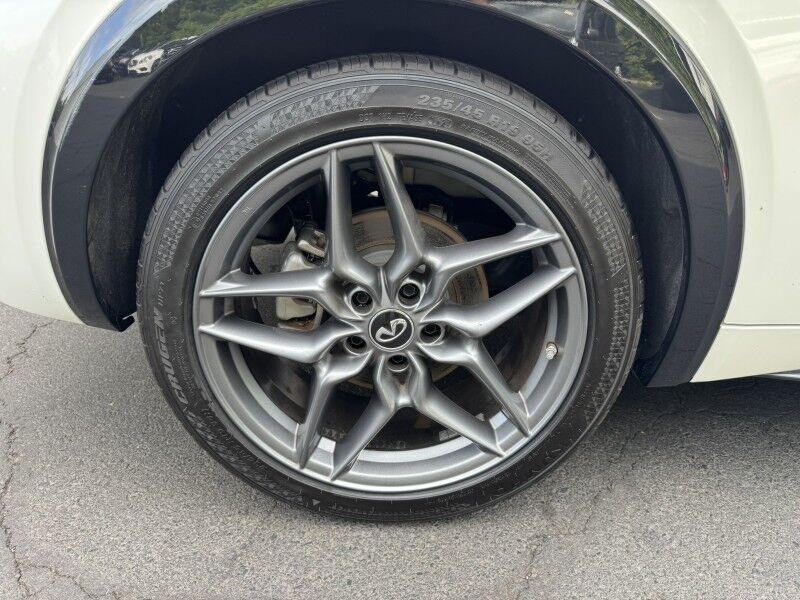 2018 INFINITI QX30 Premium Willow Grove PA