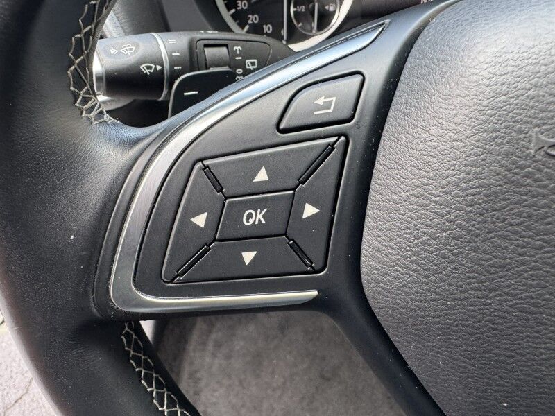2018 INFINITI QX30 Premium Willow Grove PA
