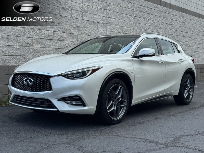 2018 INFINITI QX30 Premium