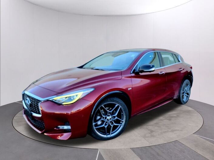 2018 INFINITI QX30 Sport Oshkosh WI