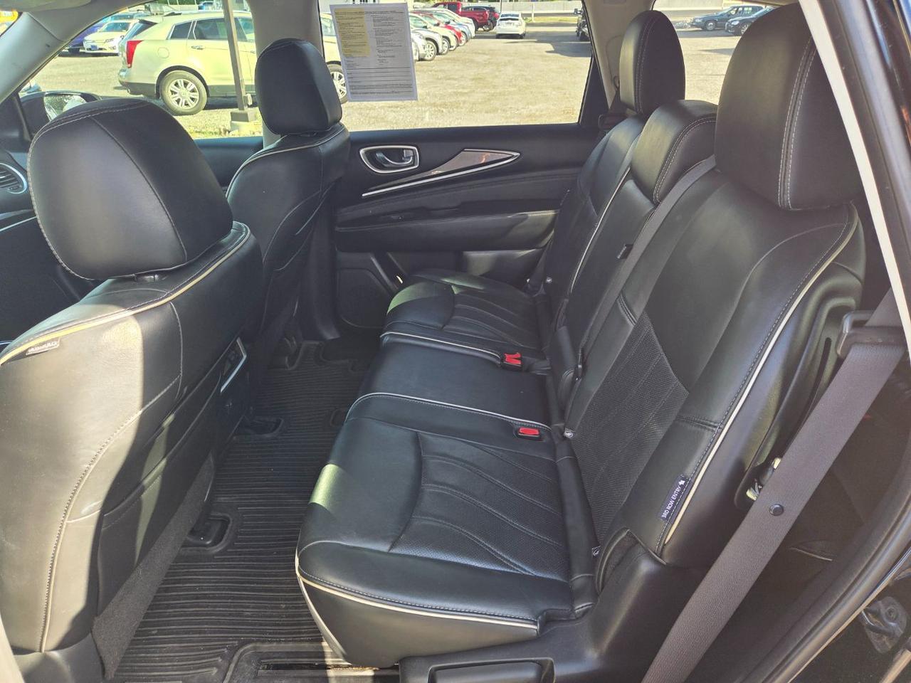 2018 INFINITI QX60 AWD Charlton MA