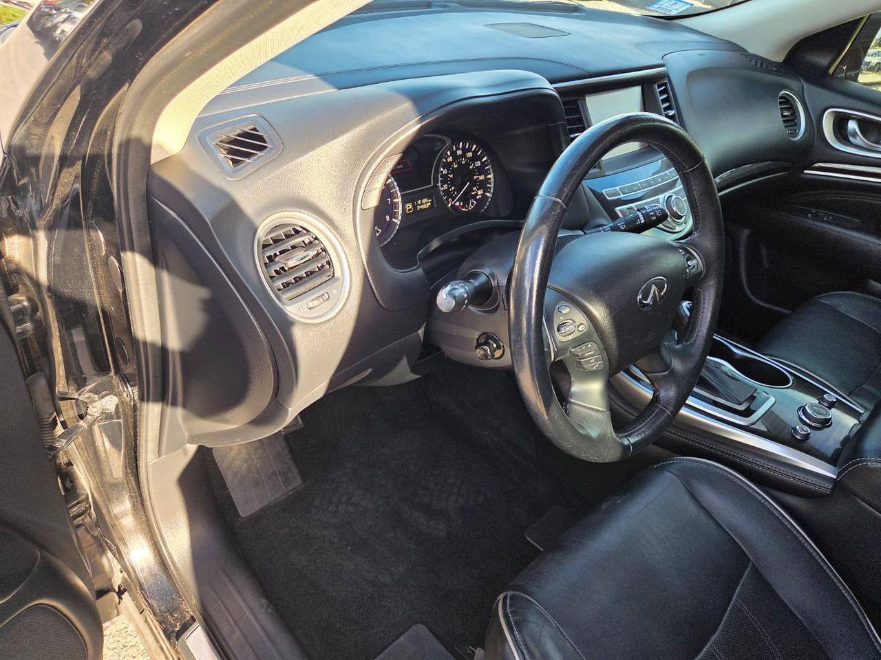 2018 INFINITI QX60 AWD Charlton MA