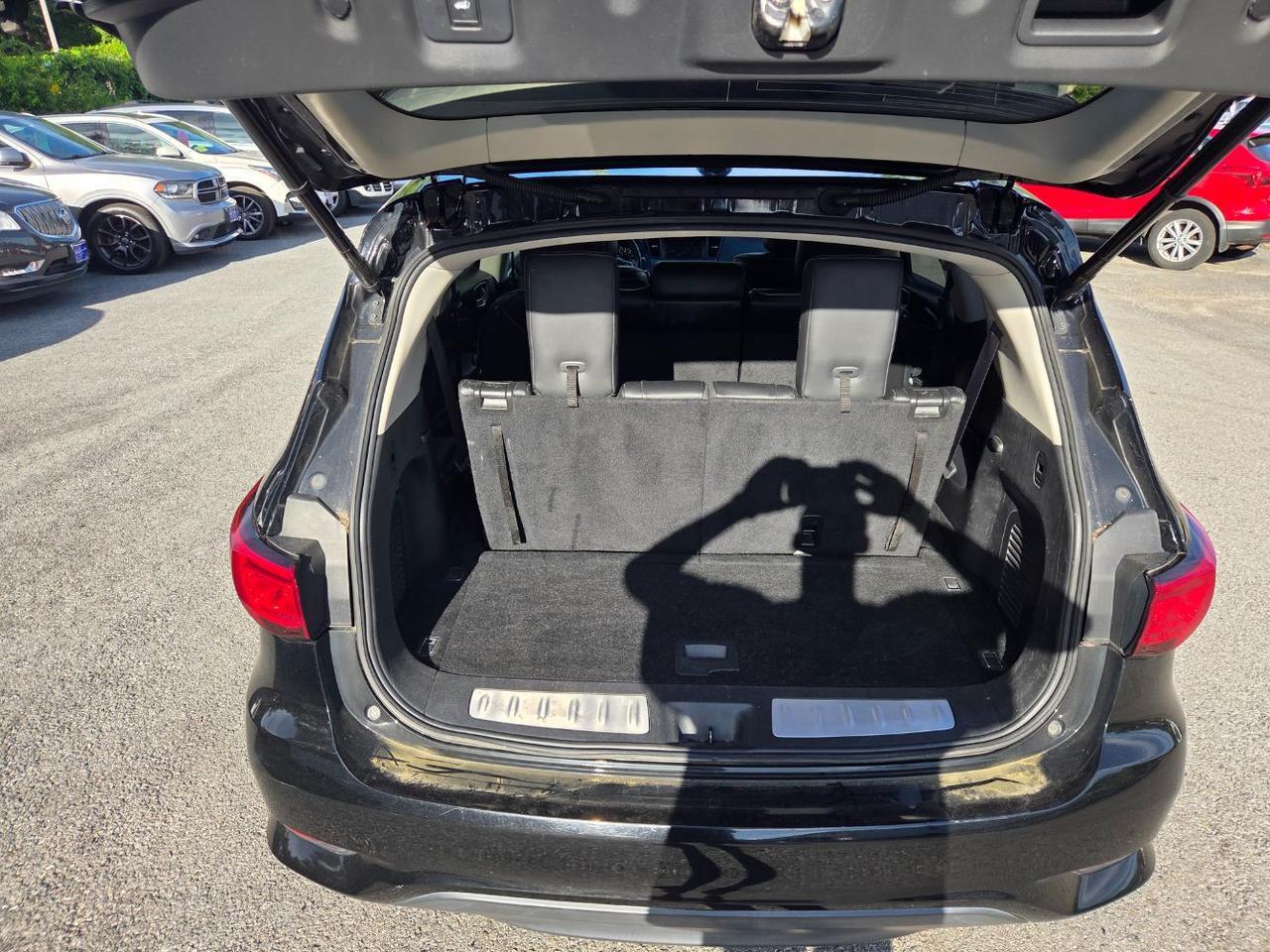 2018 INFINITI QX60 AWD Charlton MA